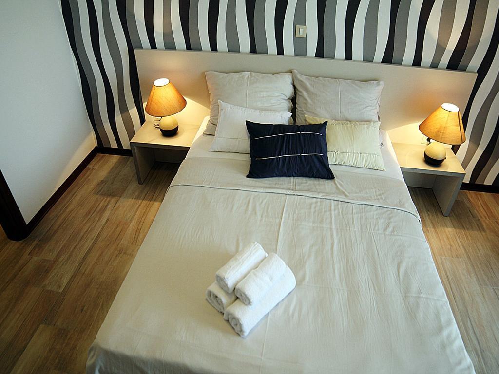 B&B Villa Oasa 1 罗维尼 外观 照片